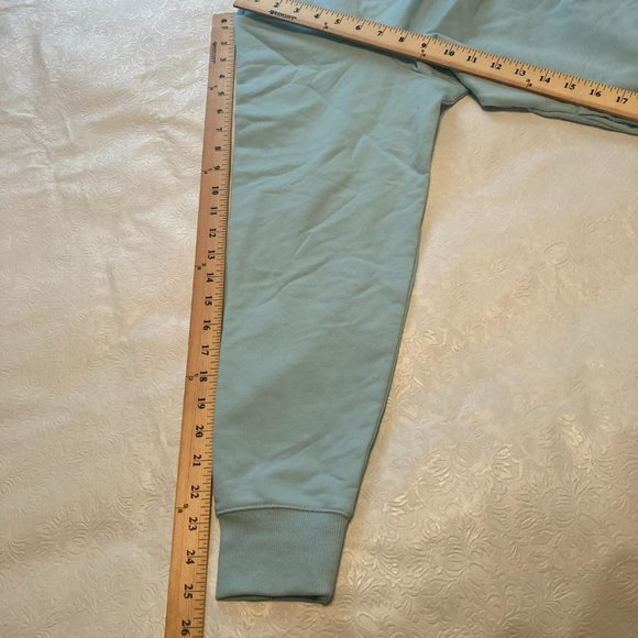 Fila Long Sleeve Crew Neck Sweatshirt with Pockets Blue XXL NWT - Picture 7 of 10